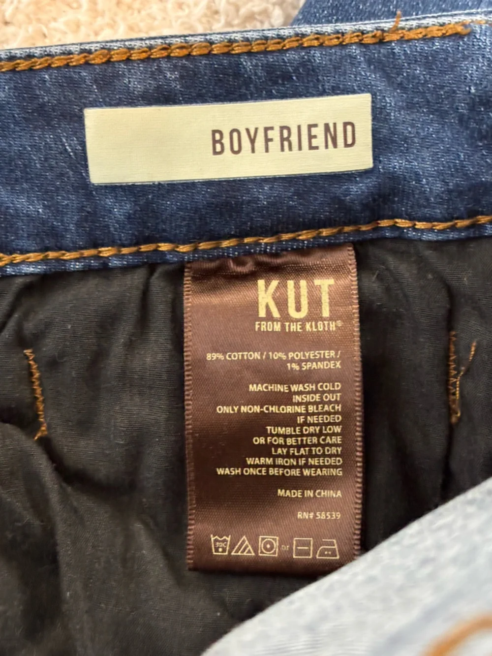 Kut From The Kloth Jeans Womens 12 Blue Boyfriend Mid‎ Rise Med Wash Denim